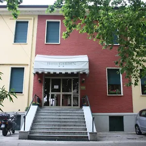 Garden 2*, Milano İtalya