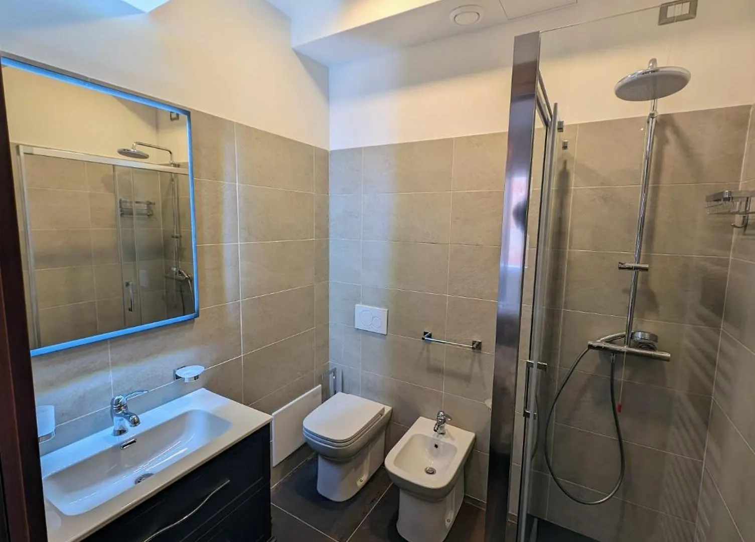 Benedict Rooms Bologna Italy