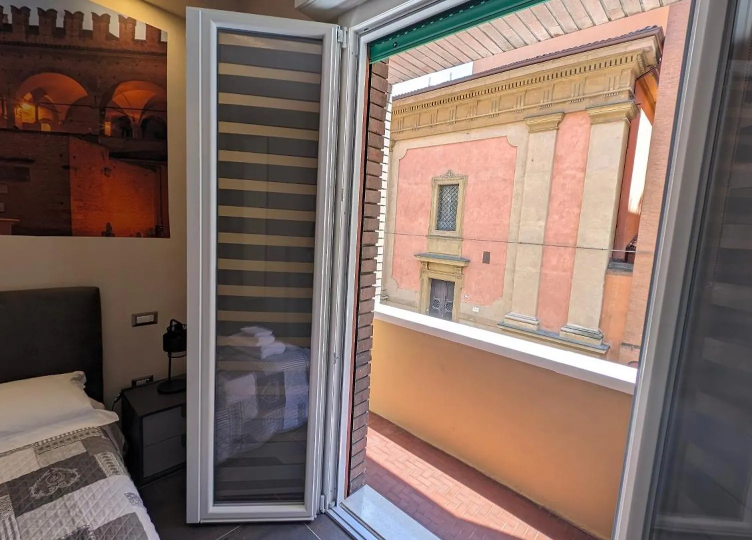Benedict Rooms Болонья